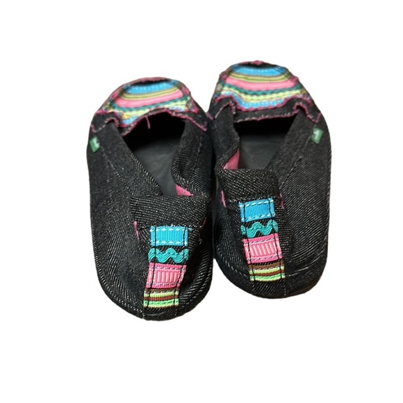 Sanuk Charcoal Gray Slip On Flats 10 - Picture 2 of 4